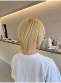 ミディアムレイヤー/抜きっぱなしブロンド