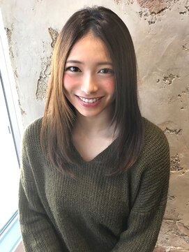 ミラリー 横浜(Mirareee) ひし形 好印象◎小顔 エッジショートくびれセミディ横浜