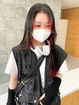 トゥコ(tuco) 個性派個性的カラーレッドカラーインナーカラーデザイン黒髪