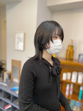 アンドチル 渋谷(AND CHILL) ミディアムウルフ/ウルフレイヤー　渋谷