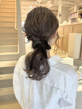 ヒカリスナカザキアンド(HIKARIS nakazaki &) たゆっとポニー