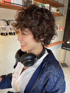 メゾンアミリ(Maison AmiLi) デザインカラー/オリーブベージュ/ウエットヘア【千葉／パーマ】