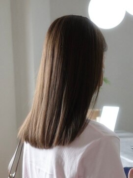 ニュイ(NUIT) インナーカラーイヤリングカラーダブルカラーベージュカラー韓国