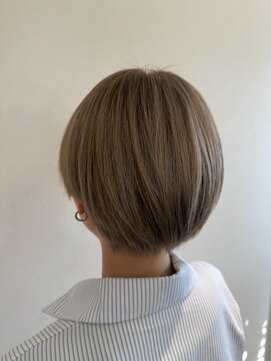 エヌアンドエー 春日部東口店(hair shop N&A) 後ろ姿美人◎丸みのある上品ショート/ブリーチ/ハイトーン