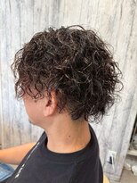 エヌアンドエー せんげん台店(N&A)&nbsp;視線を奪うワイルドパーマ×フェードカット◎ストリートスタイル