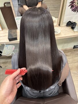 エウレカ バイ アイノア 白楽(EUREKA by AInoa) 髪質改善ストレート、縮毛矯正、髪質改善トリートメント