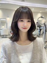 ザックラフィネ(ZACC raffine)&nbsp;オリーブベージュ/ミディアムレイヤー/ワンカール/前髪カット