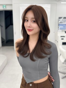 アマトウキョウスマートサロン(AMA TOKYO×Smart Salon) くびれレイヤー/顔まわりカット/レイヤーカット/小顔ヘア