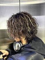 ネクストメンズ 表参道(NEXT men's)&nbsp;MEN’S HAIR/波巻ツイストスパイラル/フェザーパーマ/渋谷