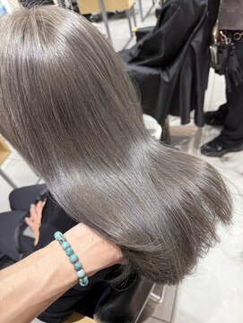 サイ(sai) ヘーゼルグレージュ