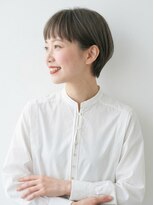 キビト(kibito) 若松河田牛込柳町大人マッシュショートオン眉ショート40代50代