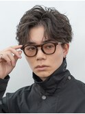 渋谷フェザーショートシャドウパーマセンターパートウルフゆるめ