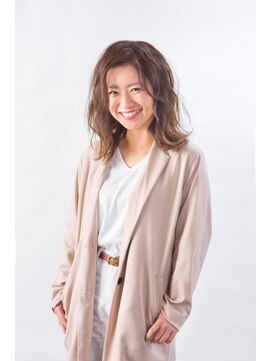 レパーン(Lepa) ラフな外ハネウェーブ