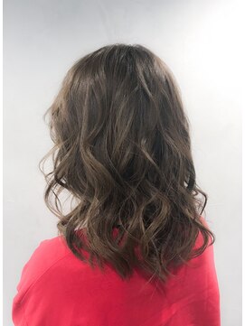 ヘアーワークス ヘルム 渋谷店(HAIR WORKS HELM) イルミナカラー＋ハイライトカラー