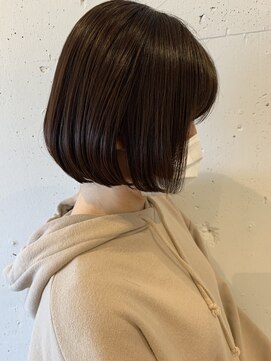 クマ(kuma.) 大人ボブ/ミディアムヘア/ゆるウェーブ
