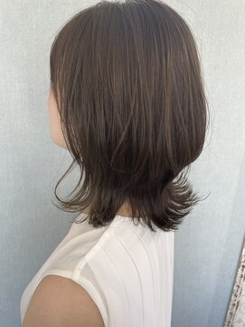 プラーグ ヘアー(Prague Hair) くびれカット