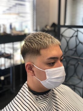 ヒロザバーバー(HIRO THE BARBER) クロップスタイル