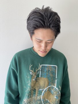 トレパルッキエーレサカイ(tre parrucchiere sakai) ［-tre-］メンズ・スパイキーショート