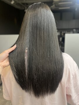 ヌープヘアーアイス(NUUP.hair ici) 透明感♪髪質改善カラー小顔艶感ミディミルクティーベージュ