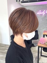 ナウアズ(now as.)&nbsp;ハンサムショート×オレンジベージュカラー【カドワキ】