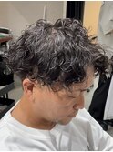 かき上げヘアオールバックツーブロックビジネススパイラルパーマ