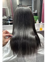 スライバイリアオオサカ(Sly By Ria OSAKA)&nbsp;髪質改善/縮毛矯正/酸性ストレート【梅田】【大阪】