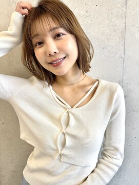 エン(enn.) レイヤーボブ/くびれヘア/ベージュカラー/20代/30代/40代