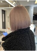 ハイトーンボブミルクティーベージュピンクベージュダブルカラー
