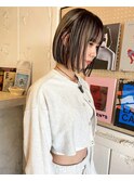 デザインカラーコントラストハイライト切りっぱなしボブ