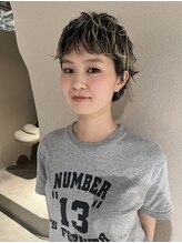 【個性豊かなスタイリストをご紹介】