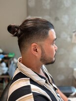 エムエイチザバーバー 本町(MH THE BARBER)&nbsp;フェード×マンバンツーブロック【北浜・淀屋橋】