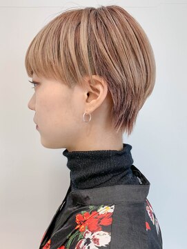 テトヘアー(teto hair) short(マッシュショート、刈り上げ、ツーブロック、ブロンド)