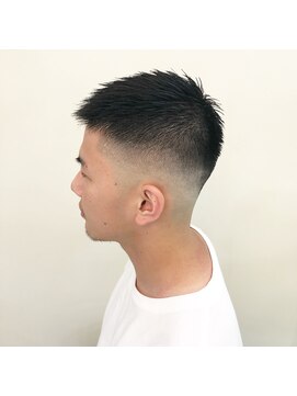 ヘアー アレス(hair ales) 【FADEスタイル】 スキンフェード