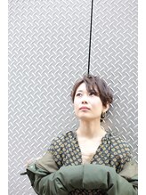 メロウ(Mellow)&nbsp;カジュアルになりすぎない☆大人ショート