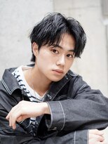 ライラ(Lyla)&nbsp;ツーブロックセンターパート×ツイストスパイラルパーマ