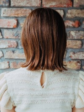 ヘアアンドリラクゼーション シャッセ(Hair&Relaxation SASE) プツッと外ハネボブ