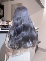 ペレ 渋谷(PELE)&nbsp;斜めバング/グレージュカラー/シルキーベージュ/渋谷/渋谷駅