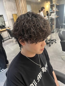 ビカム 名駅(become) 波巻きプードルパーマ