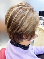 アルファ インタラクティブ エム フラワー(ALUFA interactive.M Flower)&nbsp;30代40代ハイライト3Dカラー外国人風カラーホワイトベージュ