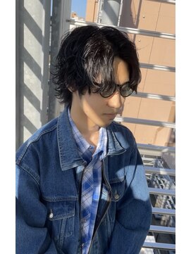 スピンオフシフト(SPIN-OFF SHIFT) ミディアムパーマ