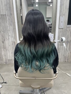 リノート バイ エゴル 太田川(Linoet by ENGOL) 【LINOET太田川】手島カミラ グリーン系グラデーション