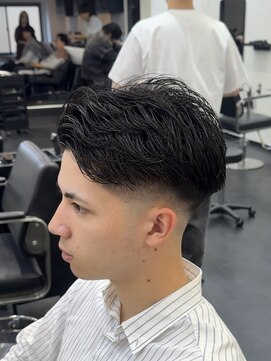 メンズサロンドットリアン(dot. lien) フェードメンズ刈り上げバーバースタイルスキンフェード短髪