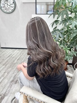 ベルヘアーデザイン 堺東(Belle hair Design) 外国人風ハイライト/コントラストハイライト/堺東