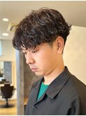 波巻きスパイラルパーマフェードマッシュカットメンズサロン眉毛