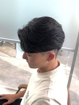 ジーナ 天神(Zina) 【Zina】メンズ/韓国/センターパート/縮毛矯正/福岡/天神/大名