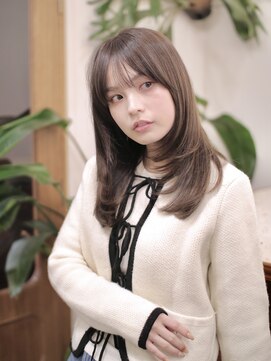 リッカ(RICCA) 大人ガーリー/ダークアッシュ/ミディアムレイヤーカット/恵比寿