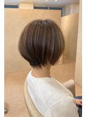 高宮　ショートスタイル　ショートボブ　ベージュ　40代