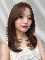 バイオレット ヨコハマ(Violet Yokohama)&nbsp;ミディアムレイヤーハッシュカットニュアンスカラー（AI）