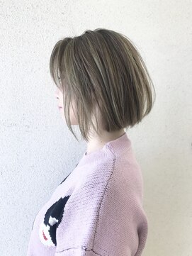 ラドンナアデッソ(LA.DONNA ADDESSO) グラデーションボブ
