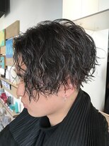 フィフス(fifth) ツイストスパイラルパーマツーブロックセンターパートメンズヘア